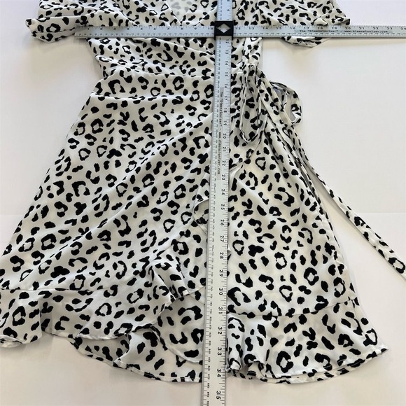 O. Vianca Leopard Print Wrap Mini Dress Size Small Black V-Neck Tie Waist - Picture 8 of 8